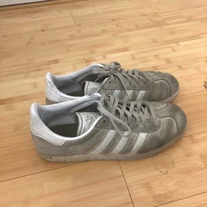 Adidas Women’s Gazelle Sneaker